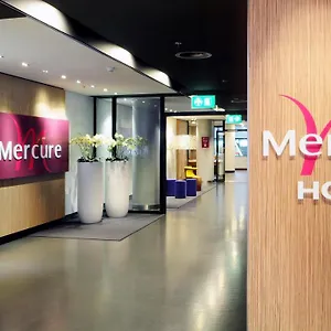 Mercure Schiphol Terminal 3* סכיפהול